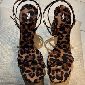 Zara  Leopard Print Heels Brown